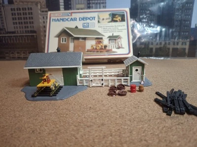 Life-Like HANDCAR DEPOT #1346, BUILDING KIT HO Scale Complete In Open Box - Image 1 of 4