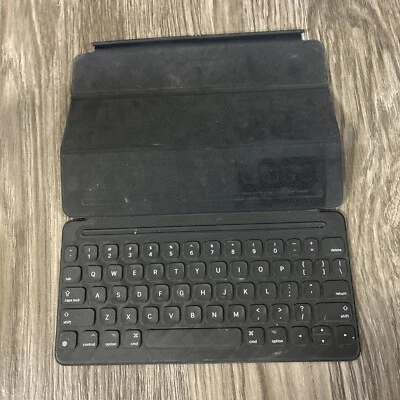 Apple Ipad Smart Keyboard 7ª/8ª/9ª Gen 10.2"/Pro 10.5"/Air 3ª Gen #P3 - Immagine 1 di 3