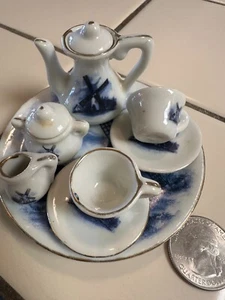 Tea Set miniature Delft style 10 pieces - Picture 1 of 4