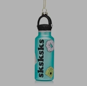 8 Oak Lane Vsco Girl Ornament - Picture 1 of 2