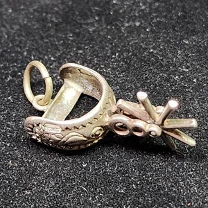 Sterling Silver 3d Spur Charm Moveable Cowboy Charm Cowgirl West Horse - Picture 1 of 8