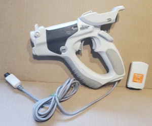 Pelican Light Gun (Sega Dreamcast) Dream Blaster Zapper Controller & Memory card - Picture 1 of 5