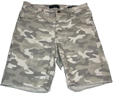 Shorts jeans camuflado feminino Sanctuary tamanho 28 - Imagem 1 de 4