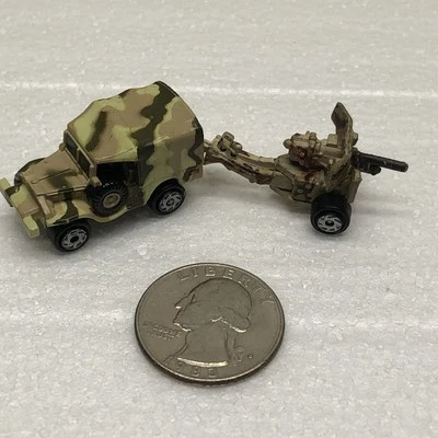 Micro máquina M-37 (transportador de armas) + pistola antitanque MK II bronzeado deserto. - Imagem 1 de 4
