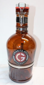 Granite City Brewery 2L Amber Growler Glass Jug & Porcelain Locking Lid - Picture 1 of 7