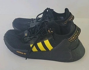 Adidas NMD R1 V2 Core Schwarz Gold Laufschuhe Größe 5. - Bild 1 von 15