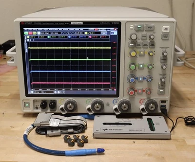 Osciloscopio analizador de señal digital Keysight MSOV204A 4 canales 20 GHz 80Gsa/S BUENO Foto 1 de 4