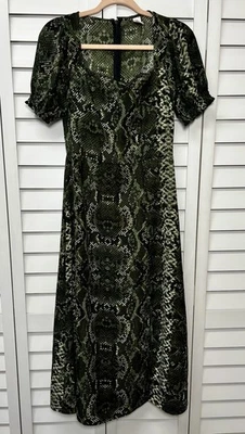 Vestido midi H&M de piel de serpiente cuello cuadrado manga abullonada abertura lateral talla 6 verde oliva Foto 1 de 4