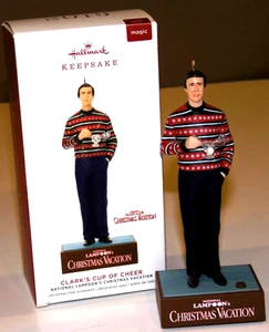 National Lampoons Christmas Vacation Hallmark Ornament Clark’s Cup of Cheer 2019 - Foto 1 di 11