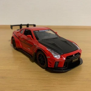 1/32 NISSAN GTR miniature car, red - Picture 1 of 8
