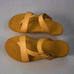 Crocs Tulum hellbraune Zehenstegsandalen kultiger Komfort Strand Damengröße 9 - Bild 1 von 3