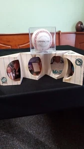 1993 Florida Marlins Opening Day Baseball With Foto Box - Picture 1 of 6