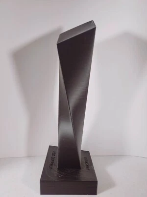 Led Zeppelin Fans! Get your own "The Object" Sculpture replica Apprx 12inch High - Image 1 of 4