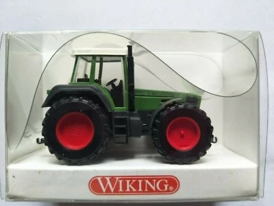 Wiking 0379 01 - Fendt Favorit 926 Vario Tractor (Green) - NEW - Image 1 of 3