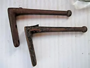 2-ANTIQUE INDUSTRIAL CAST IRON WALL MOUNT HAT OR COAT HOOKS - Picture 1 of 3
