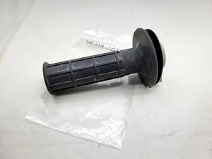 New OEM Kawasaki NOS 46019-1027 Throttle Grip 83-84 KX60 KDX250 KX250 KX500 - Picture 1 of 8