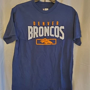 NFL Team Apparel Denver Broncos Graphic T-Shirt Med Blau Pullover Kurzarm - Bild 1 von 4