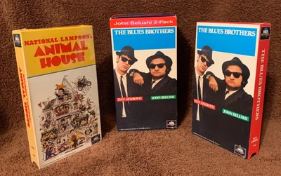 John Belushi 2-Pack Box Set - Animal House / The Blues Brothers VHS 1990 Release - Image 1 of 4