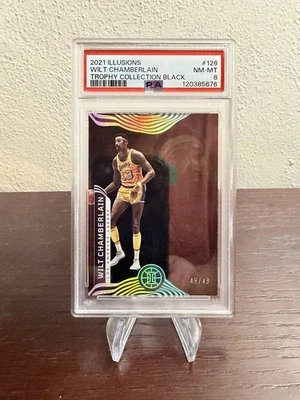 21-22 Illusions - Trophy Collection Negro #126 Wilt Chamberlain /49 PSA 8 *POP:1 Foto 1 de 2