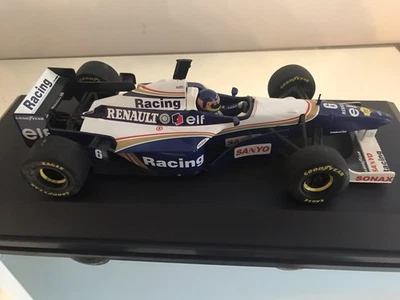 1/18eme QUARTZO RENAULT FW18 F1 J.Villeneuve 1996 - Photo 1/4