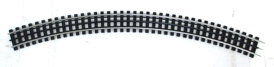 Gargraves 63-101S O 3 Rail Phantom Tinplate 63" Curve Tie Sections - Image 1 of 1