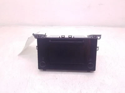 MONTAJE UNIDAD PANTALLA TÁCTIL RADIO/ESTÉREO TOYOTA COROLLA 17-18  Foto 1 de 4