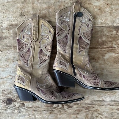 Bota de Cuero Metálico Donald Pliner Western Couture De Colección (Nueva $750) Foto 1 de 4