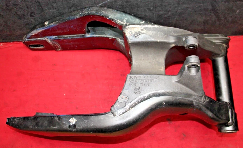 Brazo basculante Honda CBR1000RR 2008-2016 #5185 Foto 1 de 4