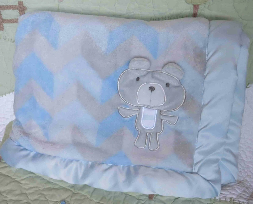 Baby Essentials Gray Bear Blue ZigZag Chevron Plush w Satin Baby Boy Blanket EUC - Image 1 of 3