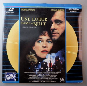 Shining Throßugh - Une Lueur dans la Nuit 1992 Doppel Laser Disc (90811) - Bild 1 von 3