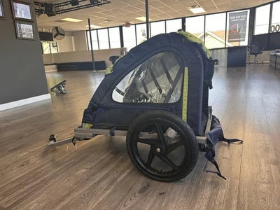 InSTEP Single Seat Bike Trailer for Kids - Green/Gray - Image 1 of 3