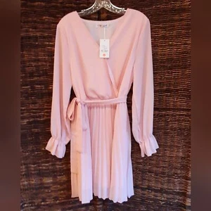 BBX Lephsnt Dress Women's Medium Pink Belted Pleated Mini Knee Length Barbie NEW - Picture 1 of 6