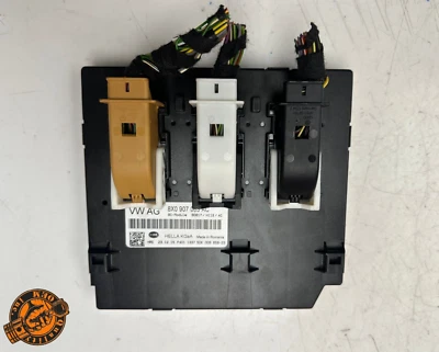 2015-2018 AUDI Q3 ONBOARD SUPPLY BODY CONTROL MODULE BCM 8X0907063AC OEM 56k - Image 1 of 4