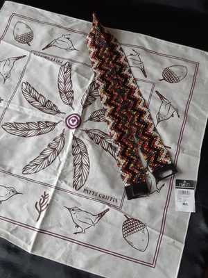 Nuevo Rue 21 Cinturón Elástico con Cuentas Elástico Boho Multicolor M-L Madera Gancho Bufanda Foto 1 de 4