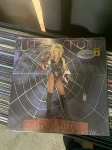 LITA FORD Out For Blood 1983 BANNED COVER SHINKWRAP & HYPE STICKER -RARE - Picture 1 of 24