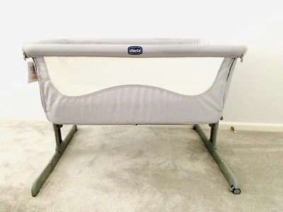 Chicco Next2me Crib - Light Grey - Image 1 of 4