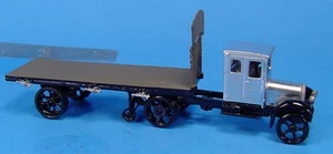 HO/HOn3 1/87 WISEMAN MODELS OT5069 1926 WHITE SEMI TRUCK W/ FLATBED TRAILER KIT - Picture 1 of 2