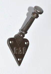 CAST ANTIQUE IRON SINGLE COAT HOOK Arts & Crafts 100mm RAF Vintage Repro - Picture 1 of 3