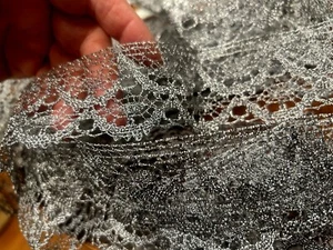 vintage metallic lace 1 3/4" scallop crochet 1yd made in France - Picture 1 of 11