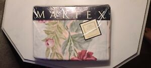 NEW VINTGAGE MARTEX CALIFORNIA KING FITTED SHEET FLORAL RARE 180 PERCALE 