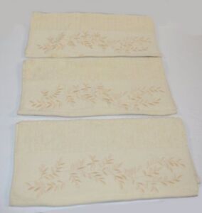 3 Ralph Lauren Winter Garden Leaf Embroidered Cream Washcloths Set New Rare