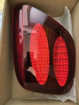 BENTLEY CONTINENTAL GT GTC TAIL LAMP RH 3W8945095AK - Image 1 of 3