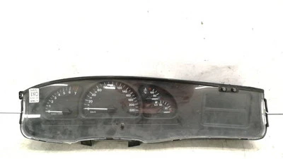 Opel Vectra B 1.6i 74kW Limousine 1998 Geschwindigkeitsmesser Cockpit 90504243BE - Bild 1 von 4