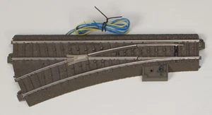 MÄRKLIN  Weiche Links - 24611 - mit Antrieb - bespielt - - Bild 1 von 2