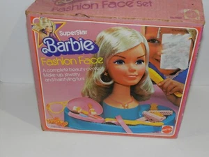 Set trucco e acconciatura viso moda Barbie Superstar Mattel 1976 vintage 9827 - Foto 1 di 6