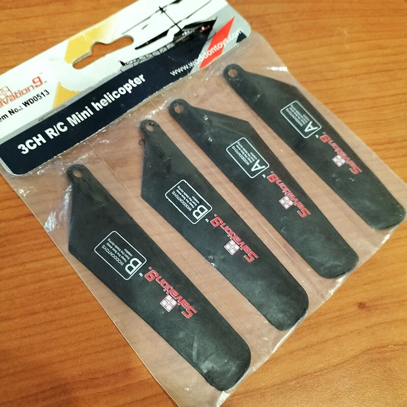 CONFEZIONE DI 4 LAME PER MINI ELICOTTERO 3 CANALI R/C SALVATION 9 LAMA A E B - Изображение 1 из 1