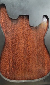 Guitarra eléctrica Pomelle figurada bubinga drop top. - Imagen 1 de 3
