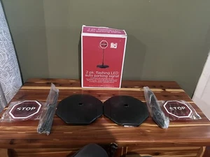 Flashing LED Auto Parking Signal Stop Sign Garage Light Safety In Original Box - Picture 1 of 5