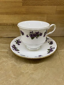 D174 Queen Anne Bone China Tea Cup & Saucer Set Purple Floral Ridgway Potteries - Picture 1 of 4