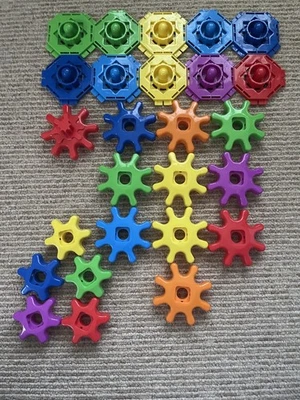 Lot of The Learning Journey International Gears & Parts-26 pieces-EUC - Image 1 of 2